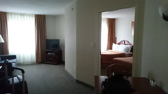 Host Inn All Suites Hotel 4