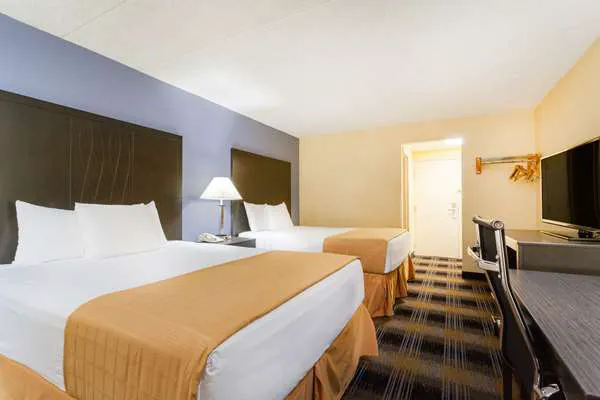 Days Inn by Wyndham Wilkes Barre 4