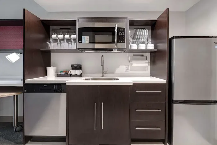 Home2 Suites by Hilton Wilkes-Barre 4