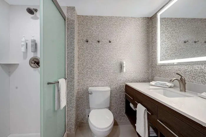 Home2 Suites by Hilton Wilkes-Barre 4