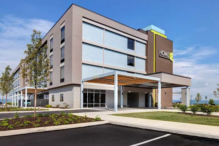 Home2 Suites by Hilton Wilkes-Barre 4