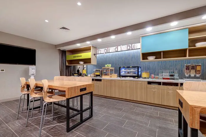 Home2 Suites by Hilton Wilkes-Barre 4