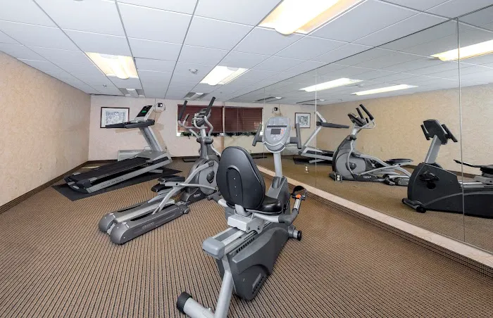 Red Roof Inn & Suites Wilmington – New Castle 4