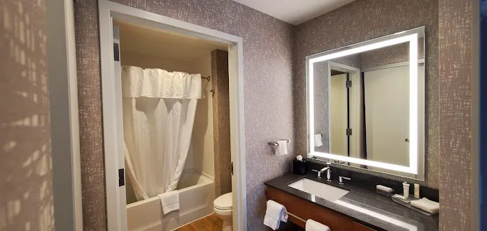 Homewood Suites by Hilton Wilmington Downtown 5