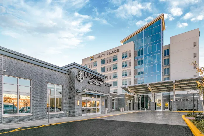 Hyatt Place Wilmington Riverfront 5
