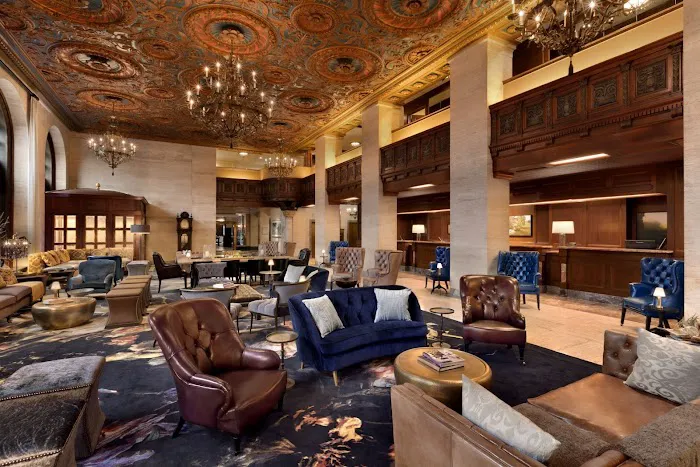HOTEL DU PONT 5