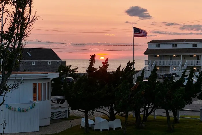 The Sunset Montauk 4