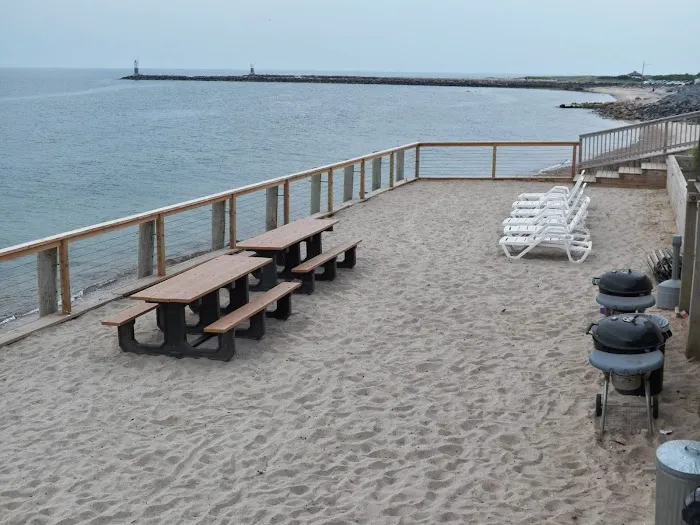The Montauk Soundview 4
