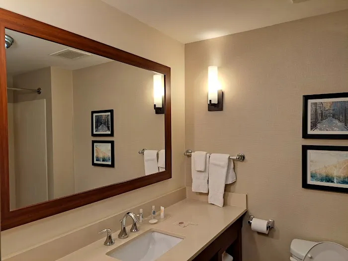Comfort Suites Lancaster Amish Country 4