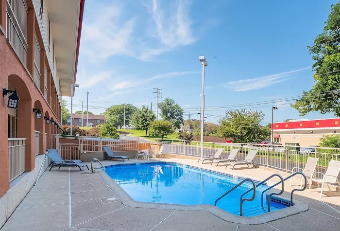 Red Roof Inn Lancaster 4