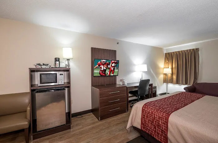 Red Roof Inn Lancaster 4