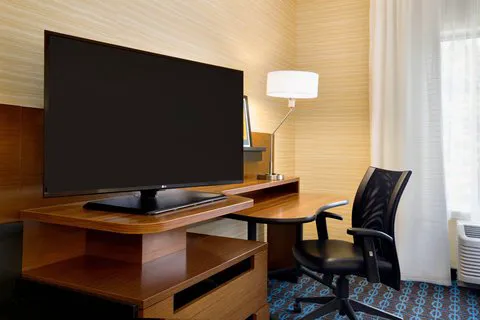 Fairfield Inn & Suites Lancaster East at The Outlets 4