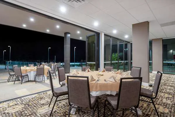 Wyndham Lancaster Resort and Convention Center 4