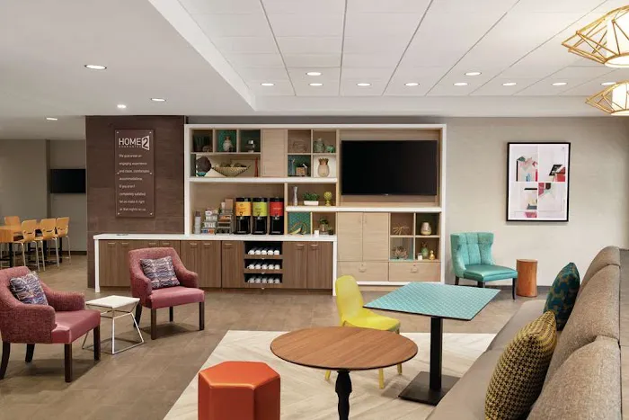 Home2 Suites by Hilton Lancaster 4