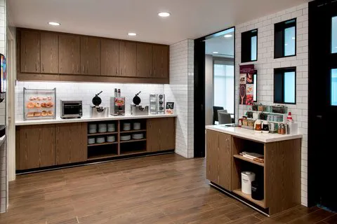 Residence Inn Lancaster 4