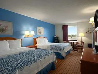 Days Inn by Wyndham Lancaster PA Dutch Country 4