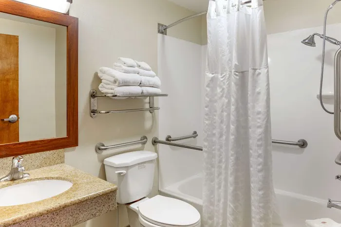 Comfort Inn Lancaster at Rockvale 4
