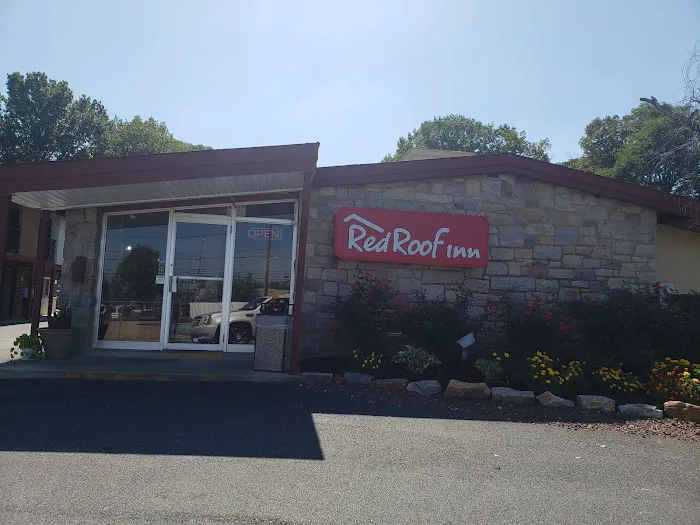 Red Roof Inn Lancaster - Strasburg 4