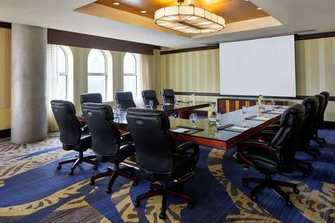 Lancaster Marriott at Penn Square 4