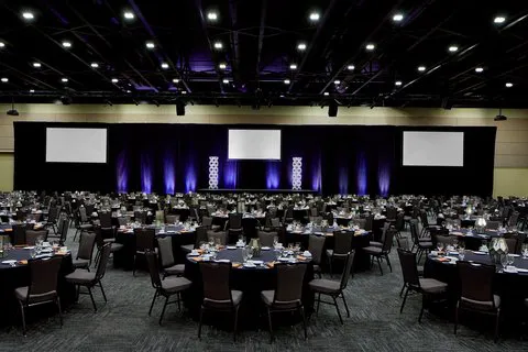 Lancaster Marriott at Penn Square 4