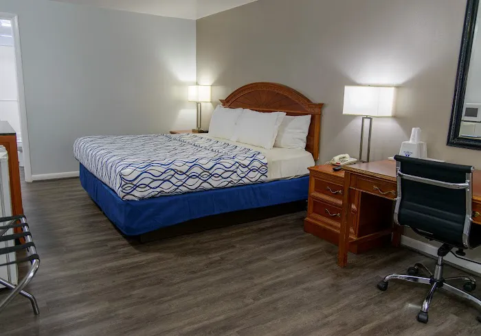 Americas Best Value Inn Lancaster 4