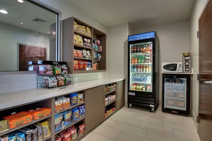 Holiday Inn Express & Suites Lancaster East - Strasburg by IHG 4