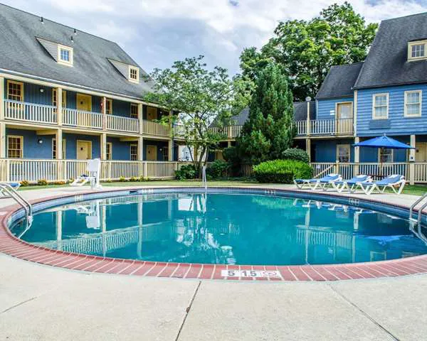 Clarion Inn Strasburg - Lancaster 4