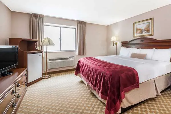 Pottsville Hotel 4