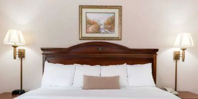 Pottsville Hotel