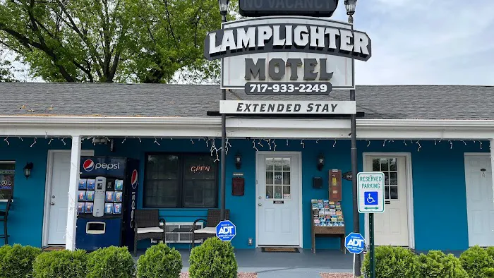Lamp Lighter Motel Extended Stay 4