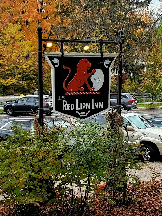The Red Lion Inn 4