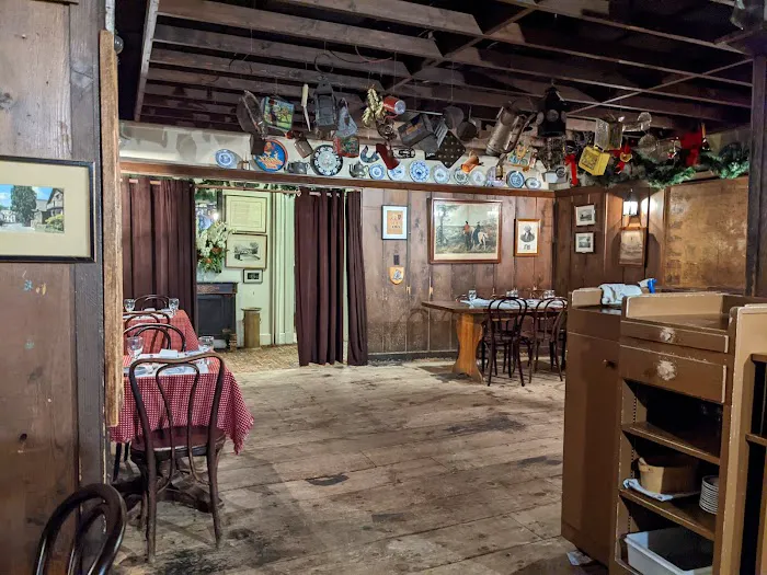 The Red Lion Inn 4