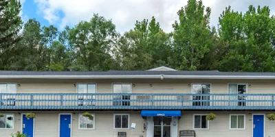 Econo Lodge Lee - Great Barrington