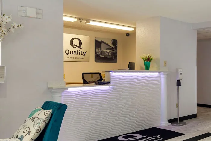 Quality Inn 5