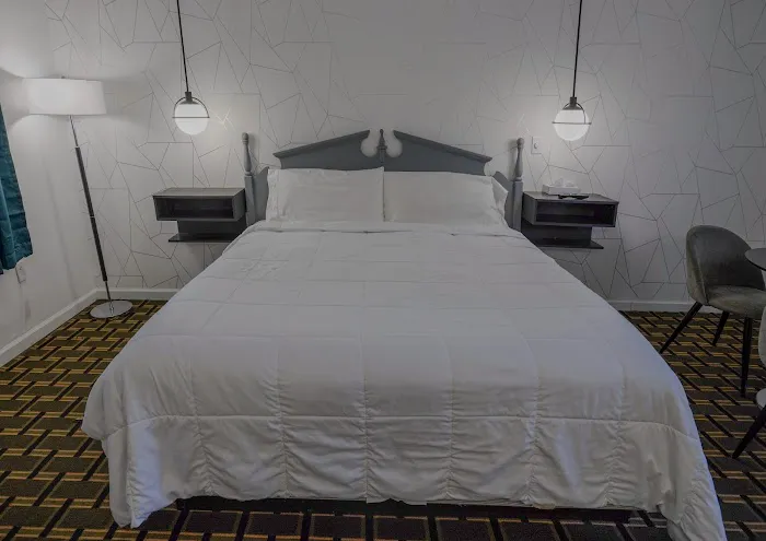 Pilgrim Inn 5