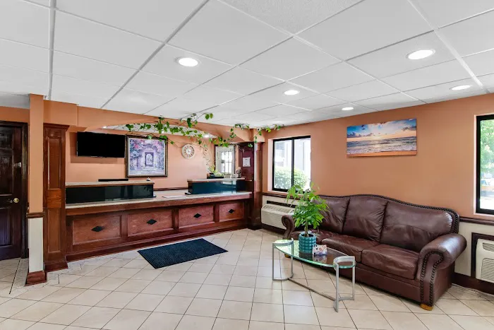 Americas Best Value Inn Torrington, CT 4