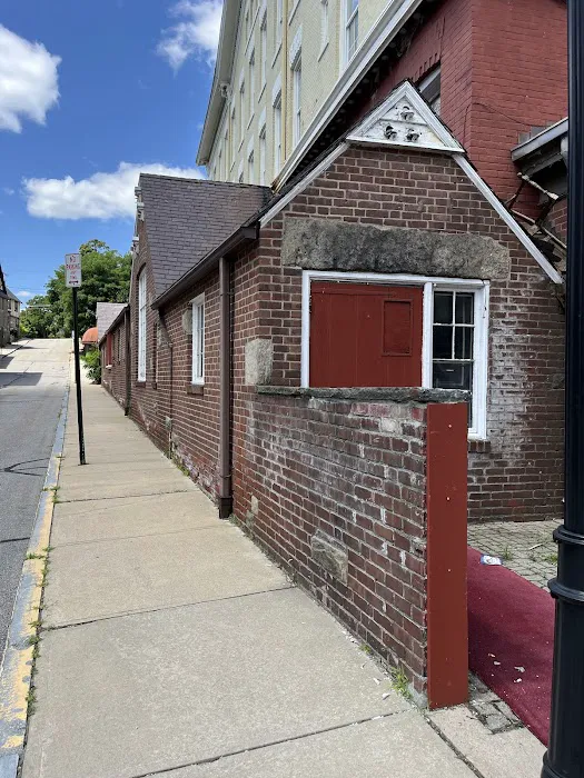 The Yankee Pedlar Inn 4