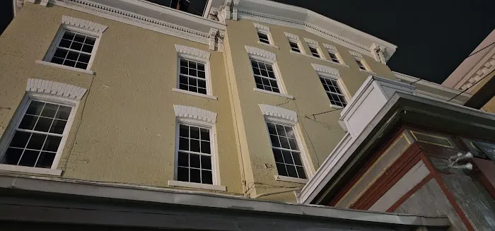 The Yankee Pedlar Inn 4