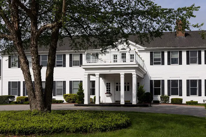 The Litchfield Inn 4