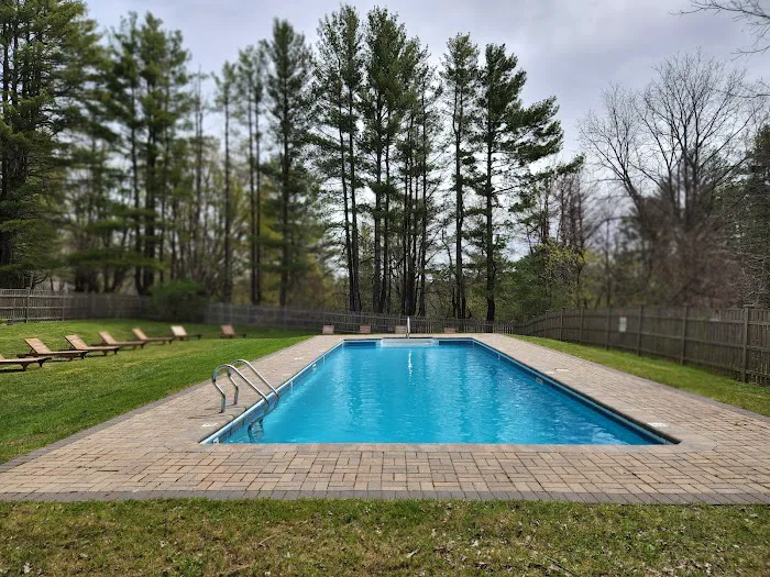 Seven Hills Inn 4