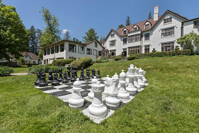 Seven Hills Inn 4