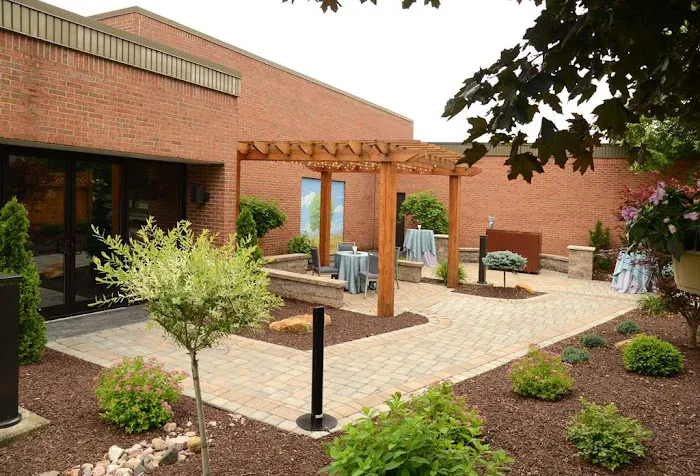 DoubleTree by Hilton Hotel Syracuse 4