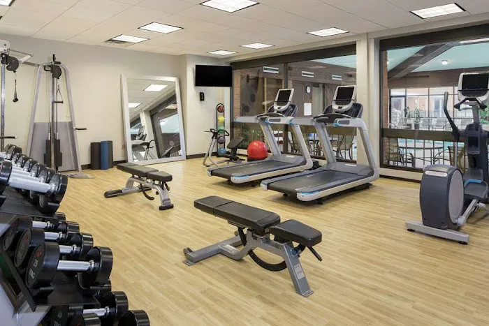 DoubleTree by Hilton Hotel Syracuse 4