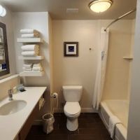 Hampton Inn & Suites Syracuse/Carrier Circle ico