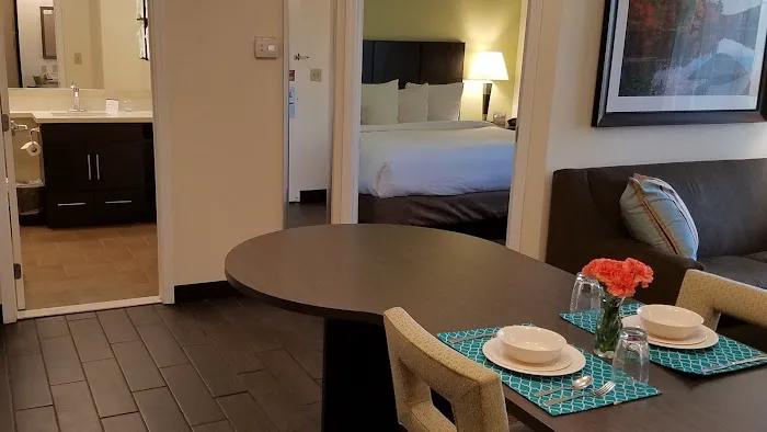 Candlewood Suites East Syracuse - Carrier Circle by IHG 4