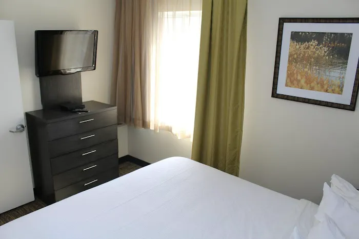 Candlewood Suites East Syracuse - Carrier Circle by IHG 4