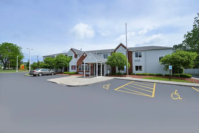 Americas Best Value Inn East Syracuse 4