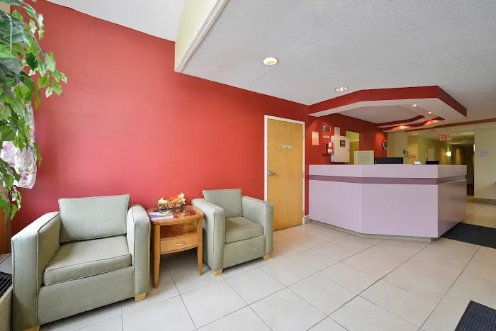 Americas Best Value Inn East Syracuse 4