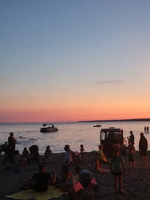 Oneida Lake Inn 4