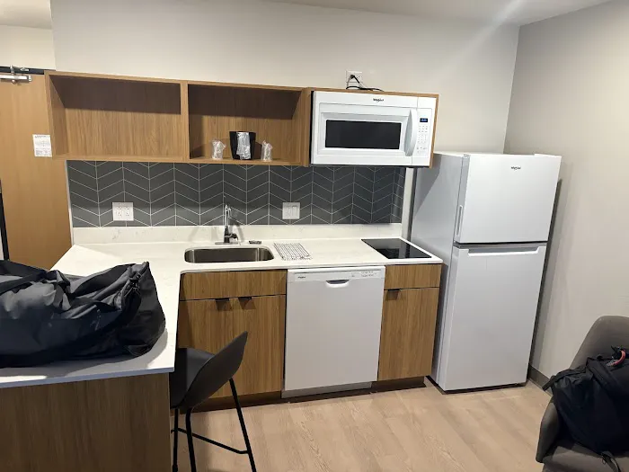 LivAway Suites - Syracuse 4